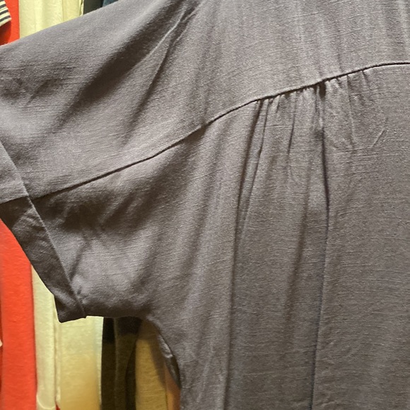 NWT / Market &Spruce button up short sleeve blouse . - Picture 7 of 10